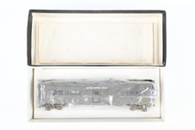 Load image into Gallery viewer, HO Brass Hallmark Models Various Roads Pullman Troop Sleeper C/P USA – United States Army