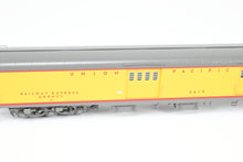 Load image into Gallery viewer, HO Brass CON TCY - The Coach Yard UP - Union Pacific and WAB - Wabash City of St. Louis 10-Car Set Train #9 Westbound FP
