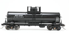 Load image into Gallery viewer, HO Brass Lambert Various Roads 10,000 Gallon Type 103 Tank Car Custom Painted GATX - General American Tank 62404