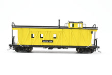 Load image into Gallery viewer, HO NEW Brass NBL - North Bank Line Weyerhaeuser Timber Caboose #704 FP Yellow