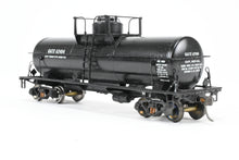 Load image into Gallery viewer, HO Brass Lambert Various Roads 10,000 Gallon Type 103 Tank Car Custom Painted GATX - General American Tank 62404