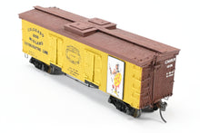 Load image into Gallery viewer, HO La Belle Woodworking CM – Colorado Midland 36’ Wood Sided Reefer Built and Painted