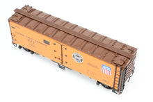 Load image into Gallery viewer, HO Brass CIL - Challenger Imports PFE - Pacific Fruit Express R-40-23 Steel Refrigerator Car FP #7811