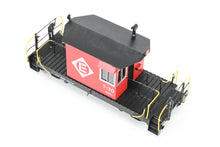 Load image into Gallery viewer, HO Brass OMI - Overland Models, Inc. EL - Erie Lackawanna Transfer Caboose Factory Painted No. T-30