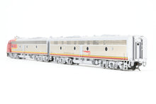 Load image into Gallery viewer, HO Brass Oriental Limited ATSF - Santa Fe EMD E8Am/Bm 2250 HP Factory Plated and Painted #82L/82A
