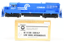 Load image into Gallery viewer, HO Brass Oriental Limited CR - Conrail GE U25B 2500 HP Low Hood (Intermediate) CP No. 2517