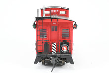 Load image into Gallery viewer, O Brass CON Beaver Creek Model Co. GN - Great Northern Wood Caboose FP #X337 "Collectors Edition"