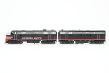 Load image into Gallery viewer, HO Brass Oriental Limited SP - Southern Pacific EMD FP7A/F7B 1500 HP Phase II Set Factory Painted Black Widow