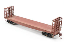 Load image into Gallery viewer, HO Brass U.S. Hobbies Various Roads Bulkhead Beveled Floor Pulpwood Flatcar Custom Painted NO BOX