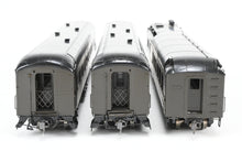 Load image into Gallery viewer, HO Brass CON Oriental Limited GN – Great Northern 1937 Empire Builder 10-Car Set Pro-Painted