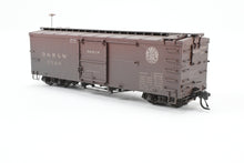 Load image into Gallery viewer, HOn3 Blackstone Models D&RGW - Denver & Rio Grande Western 30' Box Car Moffat Tunnel No. 3390 Weathered