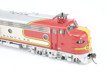 Load image into Gallery viewer, HO Brass Oriental Limited ATSF - Santa Fe EMD E8Am/Bm 2250 HP Factory Plated and Painted #82L/82A