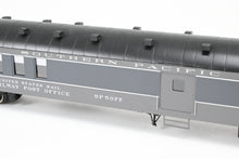 Load image into Gallery viewer, HO Brass CON TCY - The Coach Yard SP - Southern Pacific OWL Circa 1960 10-Car Train Pro-Painted