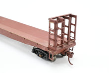 Load image into Gallery viewer, HO Brass U.S. Hobbies Various Roads Bulkhead Beveled Floor Pulpwood Flatcar Custom Painted NO BOX