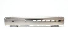 Load image into Gallery viewer, HO Brass Oriental Limited CB&Q - Burlington Route Twin Cities Zephyr Diner 196-197