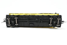 Load image into Gallery viewer, HO NEW Brass NBL - North Bank Line Weyerhaeuser Timber Caboose #704 FP Yellow