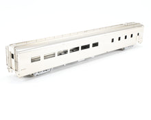 Load image into Gallery viewer, HO Brass Oriental Limited CB&Q - Burlington Route Twin Cities Zephyr Diner 196-197