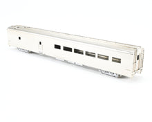Load image into Gallery viewer, HO Brass Oriental Limited CB&Q - Burlington Route Twin Cities Zephyr Diner 196-197