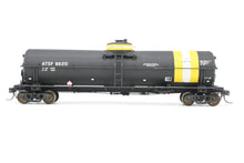 Load image into Gallery viewer, HO Brass Pecos River Brass ATSF - Santa Fe Tk-M Tank Car CP No. 98210