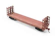 Load image into Gallery viewer, HO Brass U.S. Hobbies Various Roads Bulkhead Beveled Floor Pulpwood Flatcar Custom Painted NO BOX
