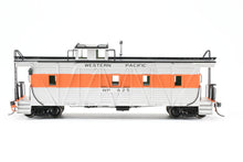 Load image into Gallery viewer, HO NEW Brass NBL - North Bank Line WP - Western Pacific Caboose #625 Square End FP Orange & Silver