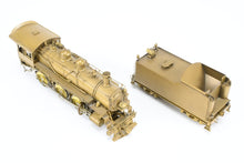 Load image into Gallery viewer, HO Brass Hallmark Models C&NW - Chicago & North Western R-1 4-6-0