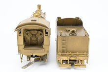 Load image into Gallery viewer, HO Brass Hallmark Models C&NW - Chicago & North Western R-1 4-6-0