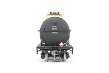 Load image into Gallery viewer, HO Brass Pecos River Brass ATSF - Santa Fe Tk-M Tank Car CP No. 98210