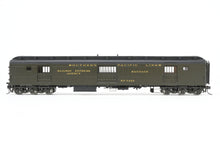 Load image into Gallery viewer, HO NEW Brass TCY - The Coach Yard SP - Southern Pacific HW Horse-Baggage Class 70-BH-3 FP #7226