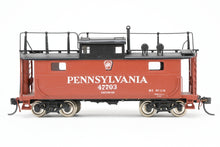 Load image into Gallery viewer, HO Brass Sunset Models PRR - Pennsylvania Railroad Class N5b Steel Cabin Car w/Antenna Pro-Painted