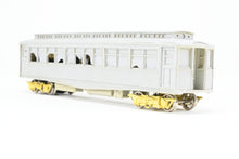 Load image into Gallery viewer, HO Resin Bronze Key Models CRT - Chicago Rapid Transit Metropolitan West Side Elevated Powered Car W/ Brass Trucks REBOXX