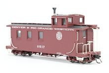 Load image into Gallery viewer, HOn3 Blackstone Models D&RGW - Denver & Rio Grande Western Long Caboose Moffat Tunnel Herald No. 0517