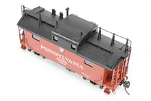 Load image into Gallery viewer, HO Brass Sunset Models PRR - Pennsylvania Railroad Class N5b Steel Cabin Car w/Antenna Pro-Painted
