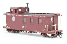 Load image into Gallery viewer, HOn3 Blackstone Models D&RGW - Denver & Rio Grande Western Long Caboose Moffat Tunnel Herald No. 0517