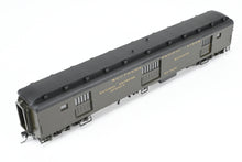 Load image into Gallery viewer, HO NEW Brass TCY - The Coach Yard SP - Southern Pacific HW Horse-Baggage Class 70-BH-3 FP #7226