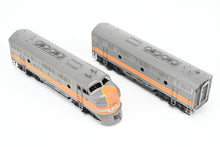 Load image into Gallery viewer, HO Brass Oriental Limited MILW - Milwaukee Road EMD F3A/F3B Ph IV FP Lettered But Un-numbered
