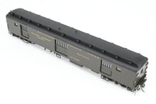Load image into Gallery viewer, HO NEW Brass TCY - The Coach Yard SP - Southern Pacific HW Horse-Baggage Class 70-BH-3 FP #7226