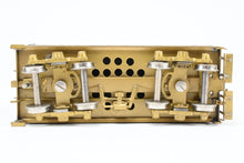 Load image into Gallery viewer, HO Brass Hallmark Models C&NW - Chicago & North Western R-1 4-6-0