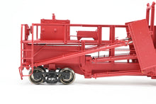 Load image into Gallery viewer, HO Brass CON OMI - Overland Models Inc. GN - Great Northern Jordan Spreader 1995 Run FP No. X1712