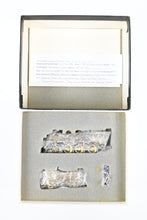 Load image into Gallery viewer, HO Brass Hallmark Models C&NW - Chicago & North Western R-1 4-6-0