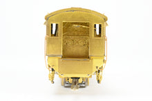 Load image into Gallery viewer, HO Brass OMI - Overland Models CB&Q - Burlington Route F-2 0-8-0 #550-557