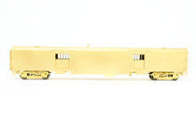 Load image into Gallery viewer, HO Brass A. W. Enterprises GN - Great Northern Streamlined Baggage Car #268-269 (End Door Version)