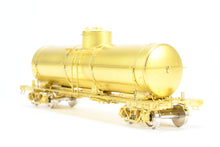 Load image into Gallery viewer, HO Brass OMI - Overland Models, Inc. Various Roads UTLX - Union Tank Lines 10,000 Gallon Tank Car
