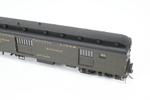 Load image into Gallery viewer, HO NEW Brass TCY - The Coach Yard SP - Southern Pacific HW Horse-Baggage Class 70-BH-3 FP #7226