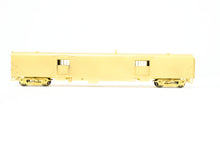 Load image into Gallery viewer, HO Brass A. W. Enterprises GN - Great Northern Streamlined Baggage Car #268-269 (End Door Version)