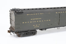 Load image into Gallery viewer, HO Brass PSC - Precision Scale Co. MKT - Missouri Kansas Texas BR Class 53' 6" Reefer Miner Brake System FP