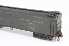 Load image into Gallery viewer, HO Brass PSC - Precision Scale Co. MKT - Missouri Kansas Texas BR Class 53' 6" Reefer Miner Brake System FP