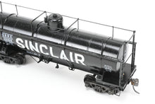 Load image into Gallery viewer, HO Brass W&R - W&R Enterprises SDRX - Sinclair Oil 6,000 Gallon High Walkway Tank Car One Dome CP