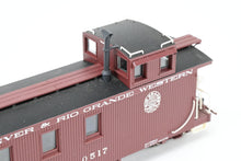 Load image into Gallery viewer, HOn3 Blackstone Models D&RGW - Denver & Rio Grande Western Long Caboose Moffat Tunnel Herald No. 0517