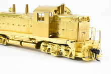 Load image into Gallery viewer, HO Brass CON OMI - Overland Models Inc. GN - Great Northern EMD NW-5 Original Version #186-195